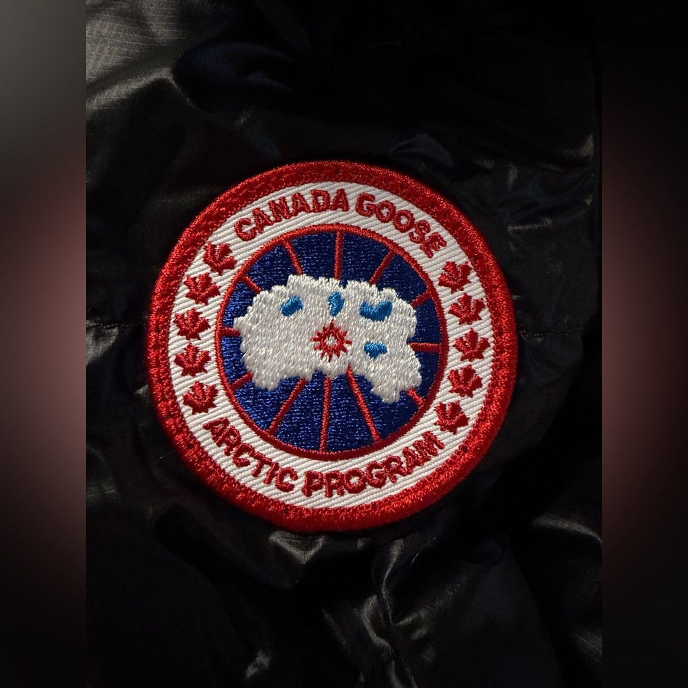 Canada Goose Cypress Hooded Jacket
Size M | Black | New With Tags - Picture 9 of 12